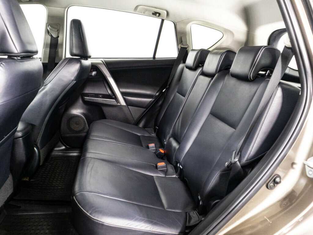 Купить Toyota RAV4, 2016, 72 437 км, фото №10