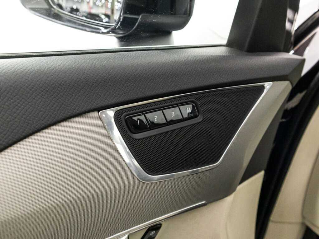 Купить Volvo XC90, 2015, 167 907 км, фото №19