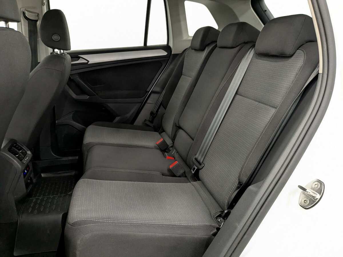 Купить Volkswagen Tiguan, 2021, 154 692 км, фото №12