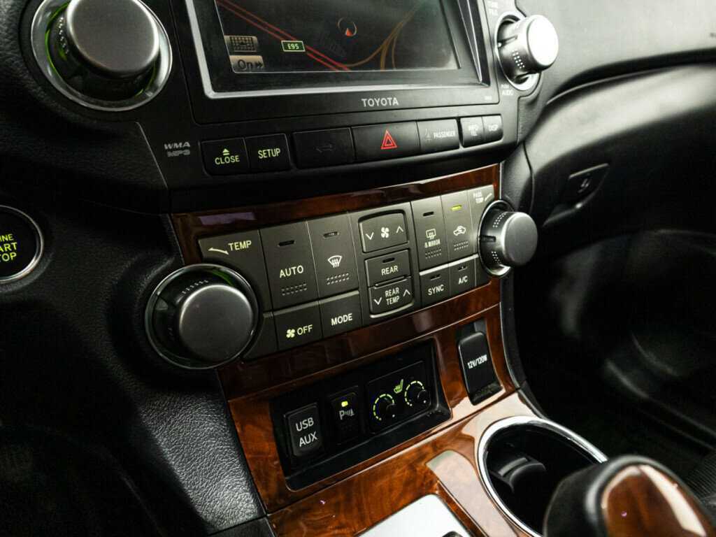 Купить Toyota Highlander, 2012, 167 236 км, фото №18