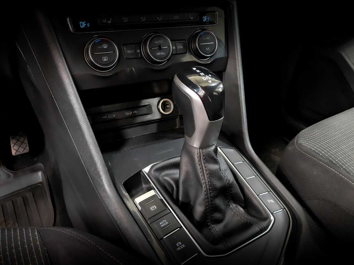 Купить Volkswagen Tiguan, 2021, 131 780 км, фото №26