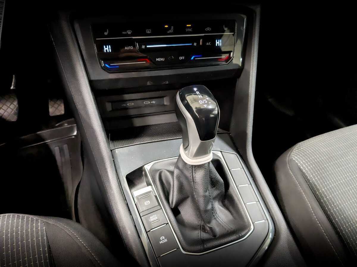 Купить Volkswagen Tiguan, 2021, 167 743 км, фото №25