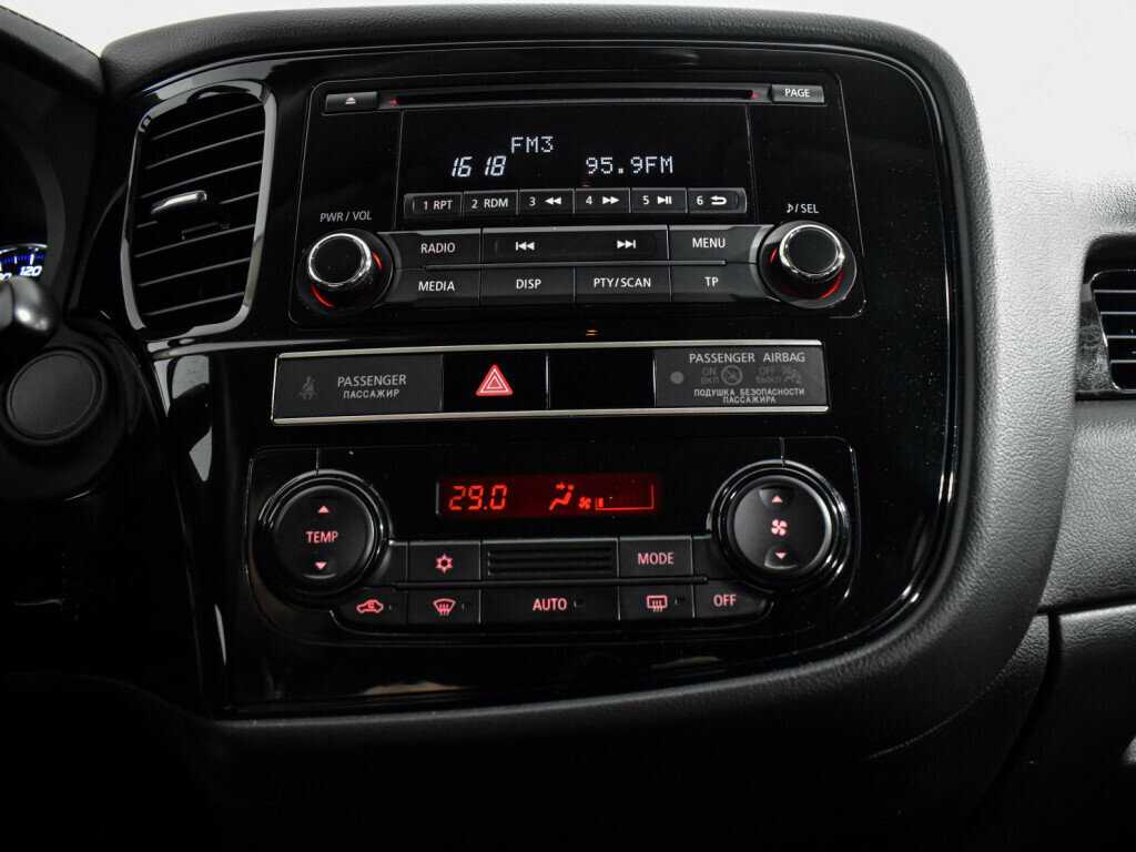 Купить Mitsubishi Outlander, 2019, 87 000 км, фото №16