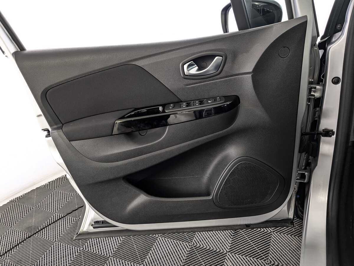 Купить Renault Kaptur, 2021, 89 428 км, фото №19