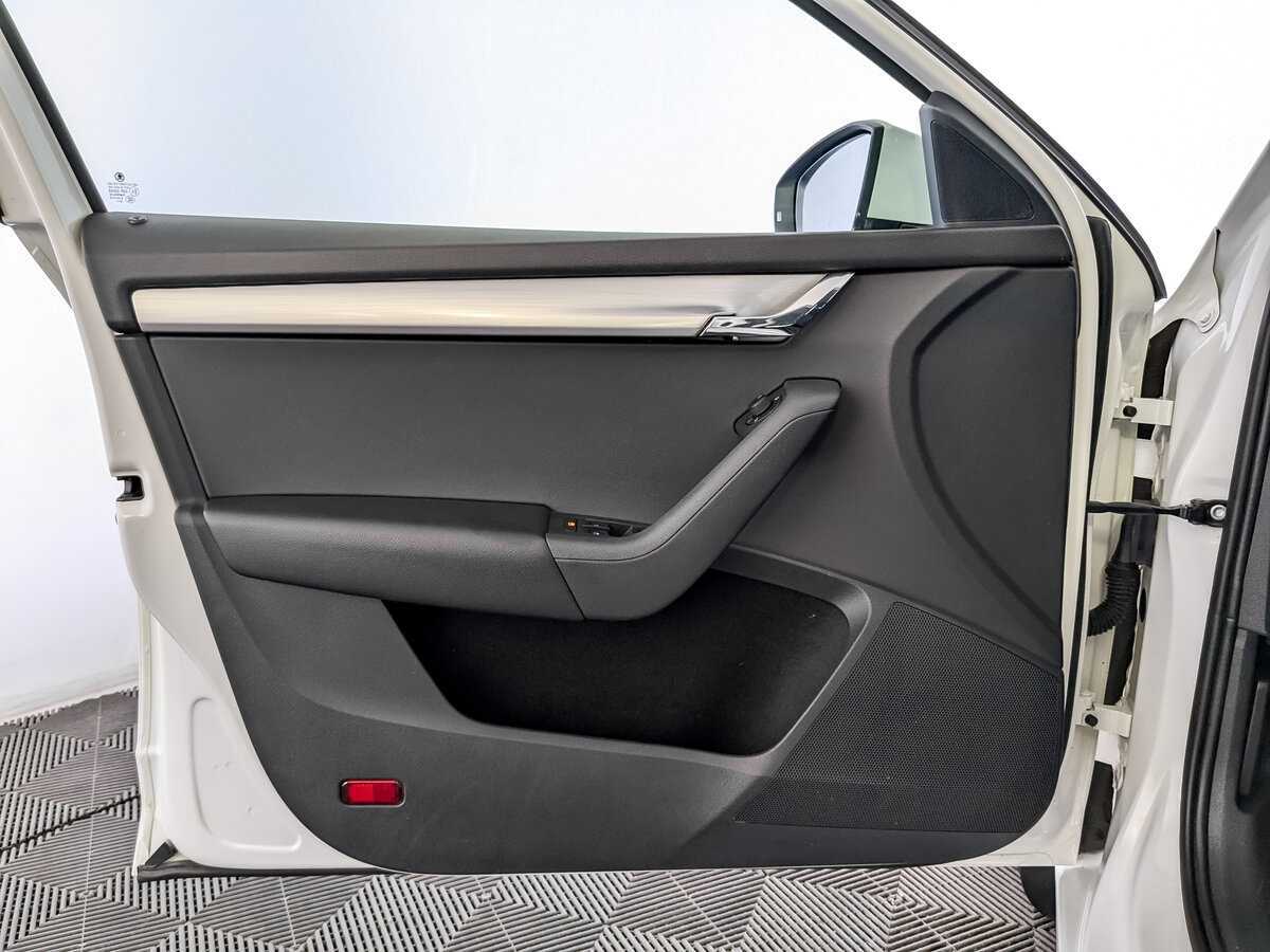 Купить Skoda Octavia, 2019, 147 437 км, фото №18