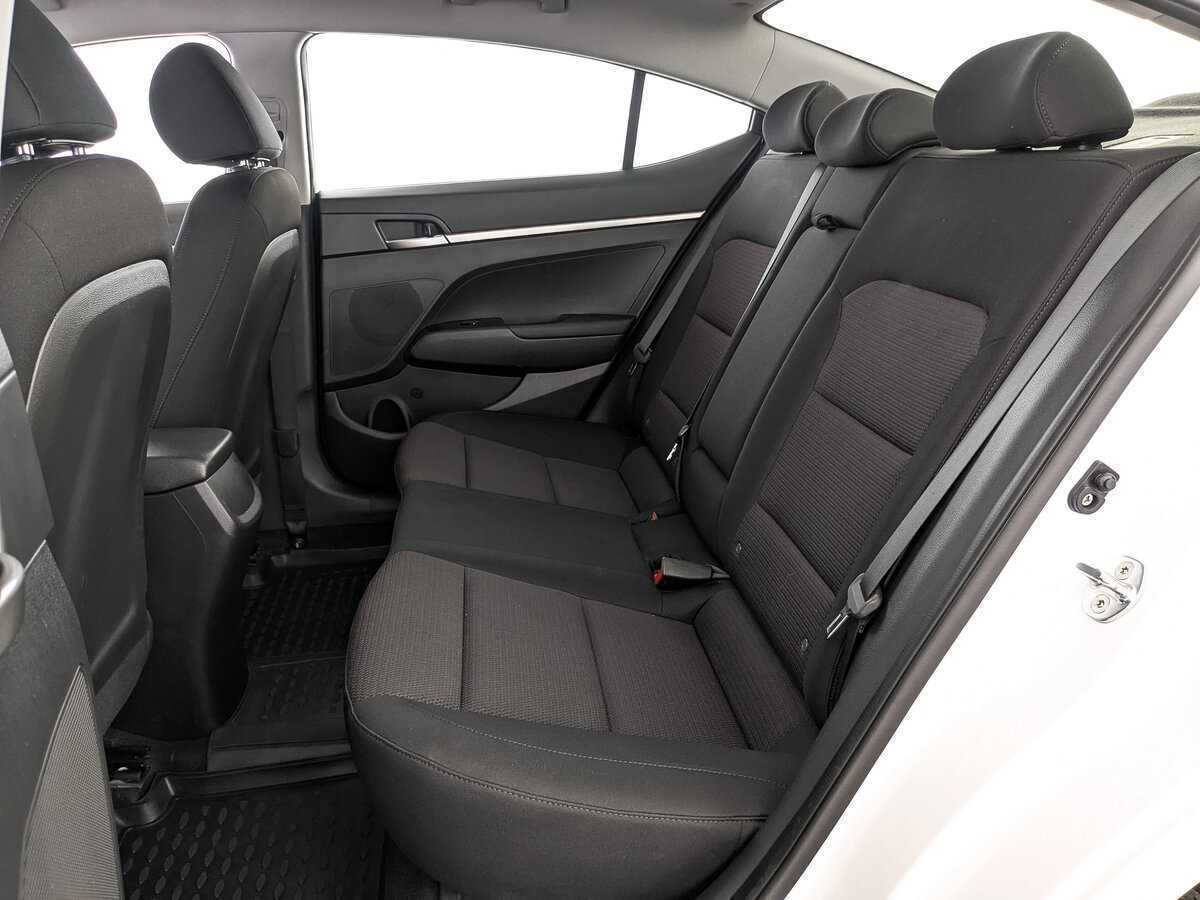 Купить Hyundai Elantra, 2019, 57 562 км, фото №16