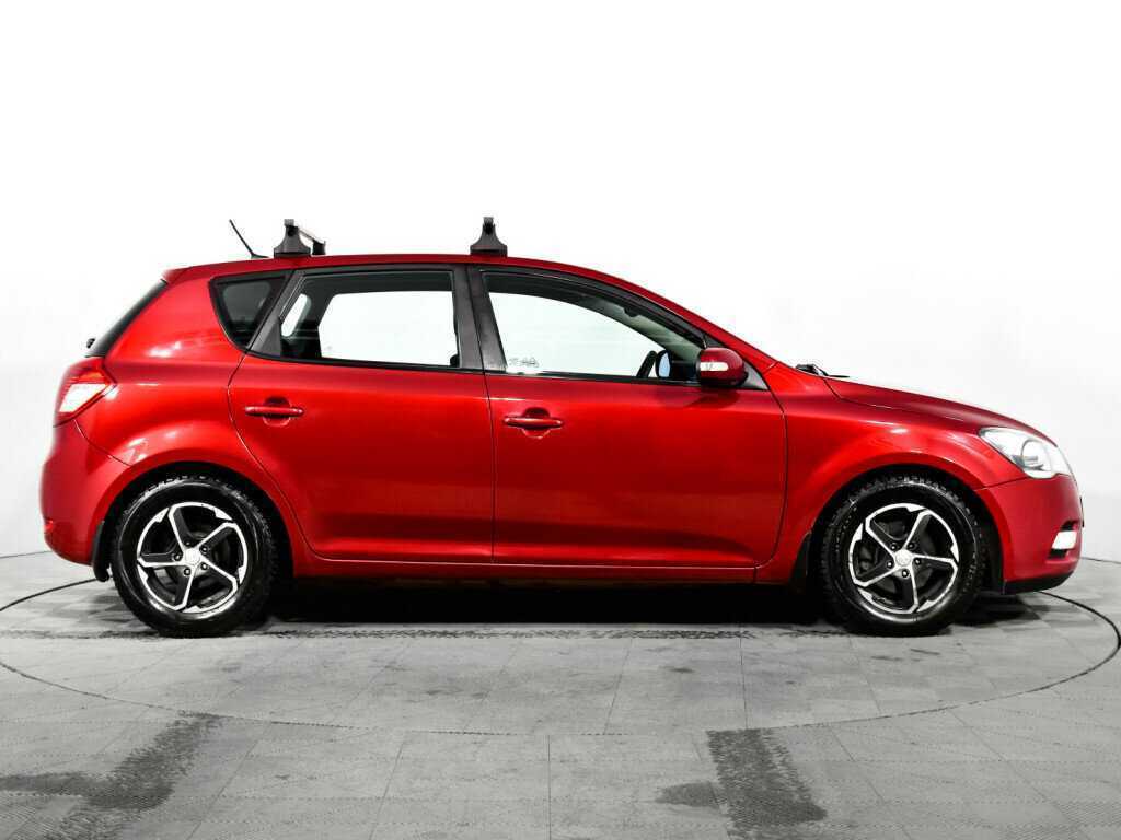 Купить Kia Ceed, 2012, 347 830 км, фото №4