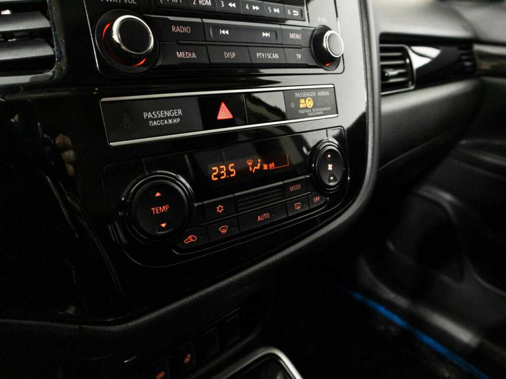 Купить Mitsubishi Outlander, 2019, 106 165 км, фото №15