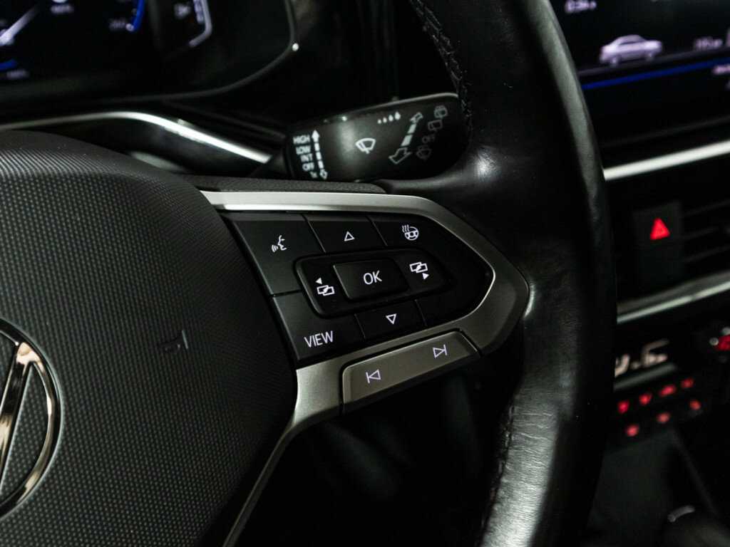 Купить Volkswagen Polo, 2020, 81 623 км, фото №17