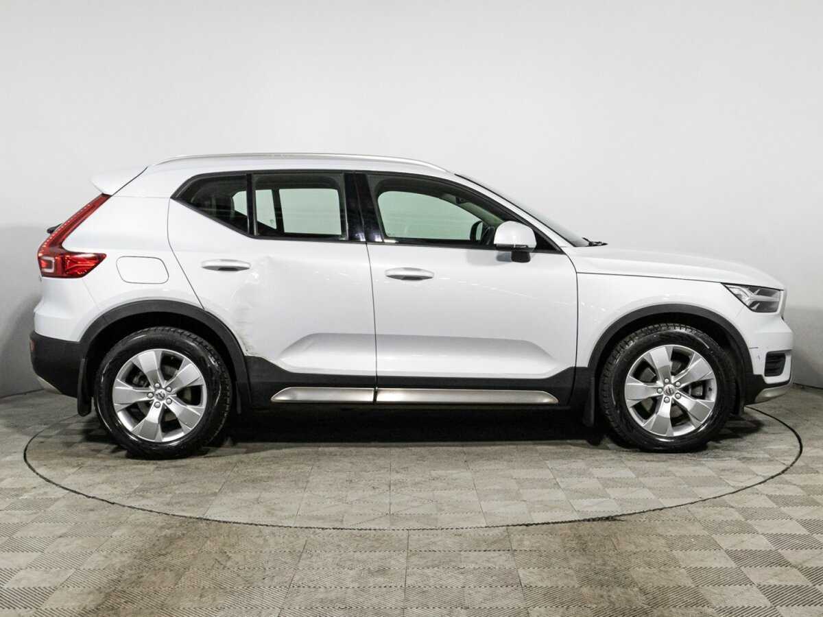 Купить Volvo XC40, 2019, 51 831 км, фото №4