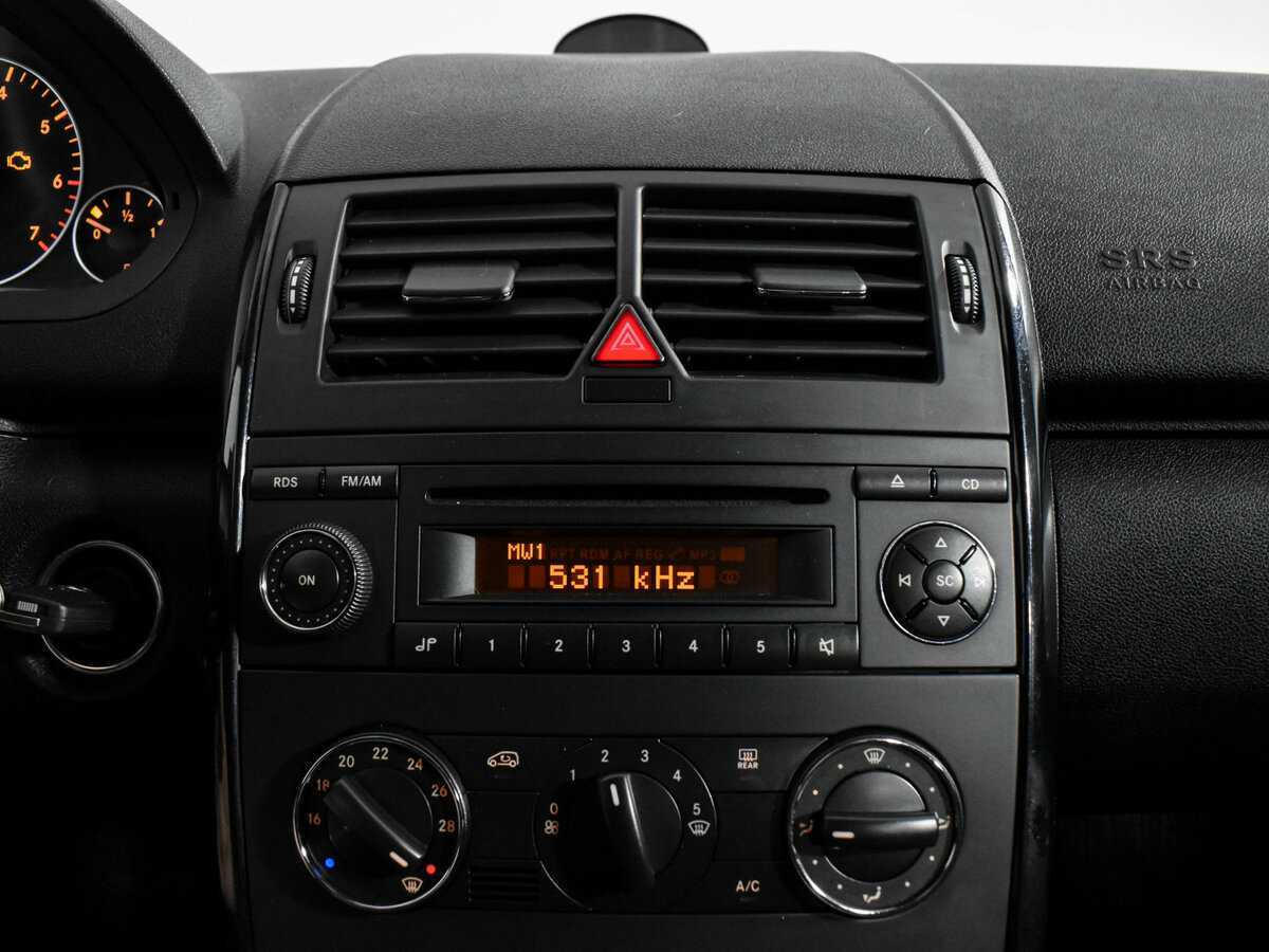 Купить Mercedes-Benz A-Класс 180, 2012, 128 619 км, фото №16