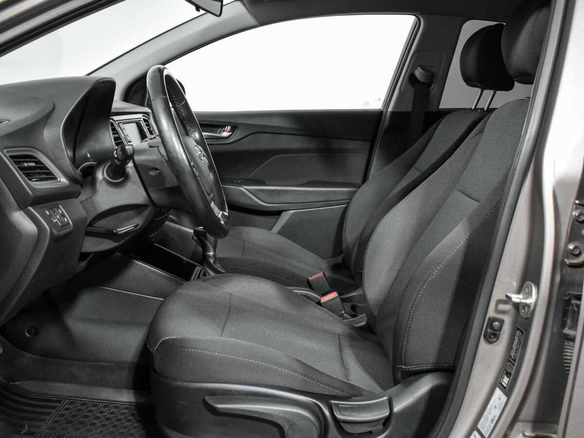 Купить Hyundai Solaris, 2019, 149 554 км, фото №11