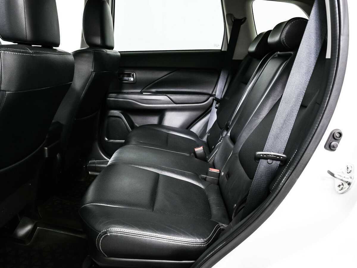 Купить Mitsubishi Outlander, 2014, 97 259 км, фото №12