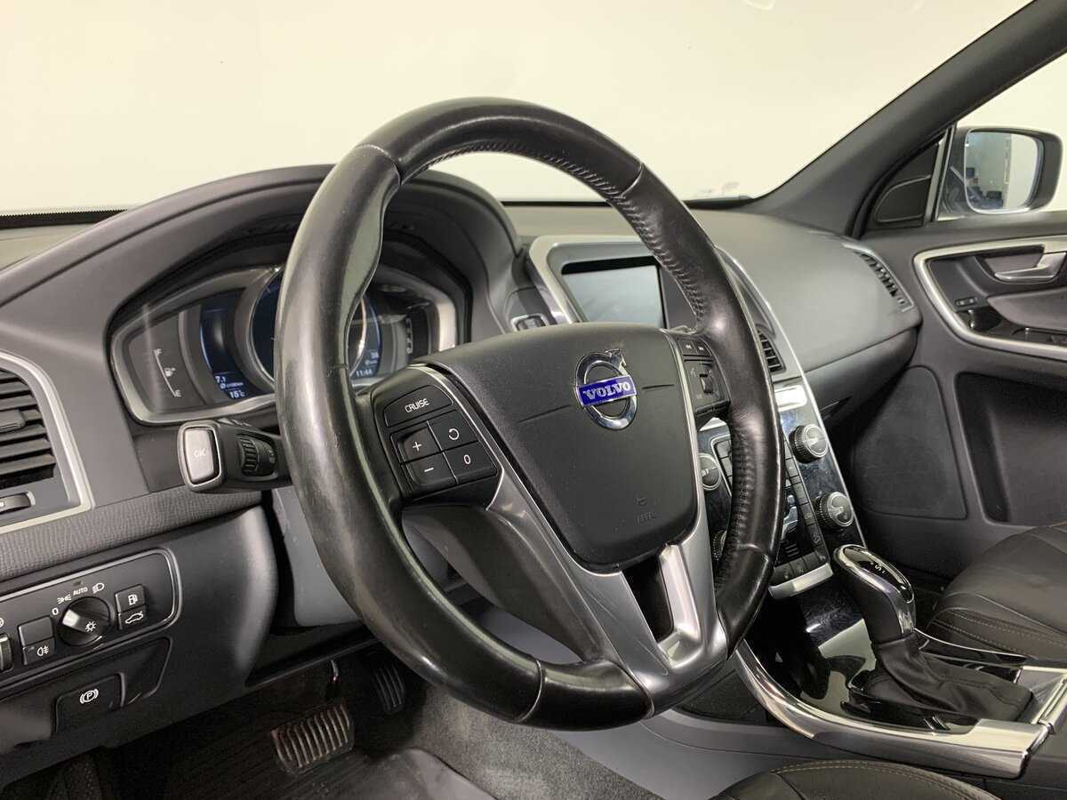 Купить Volvo XC60, 2016, 155 788 км, фото №12