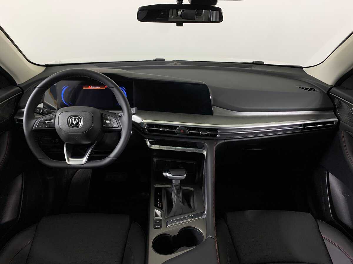 Купить Changan CS35 Plus, 2023, 3 887 км, фото №13