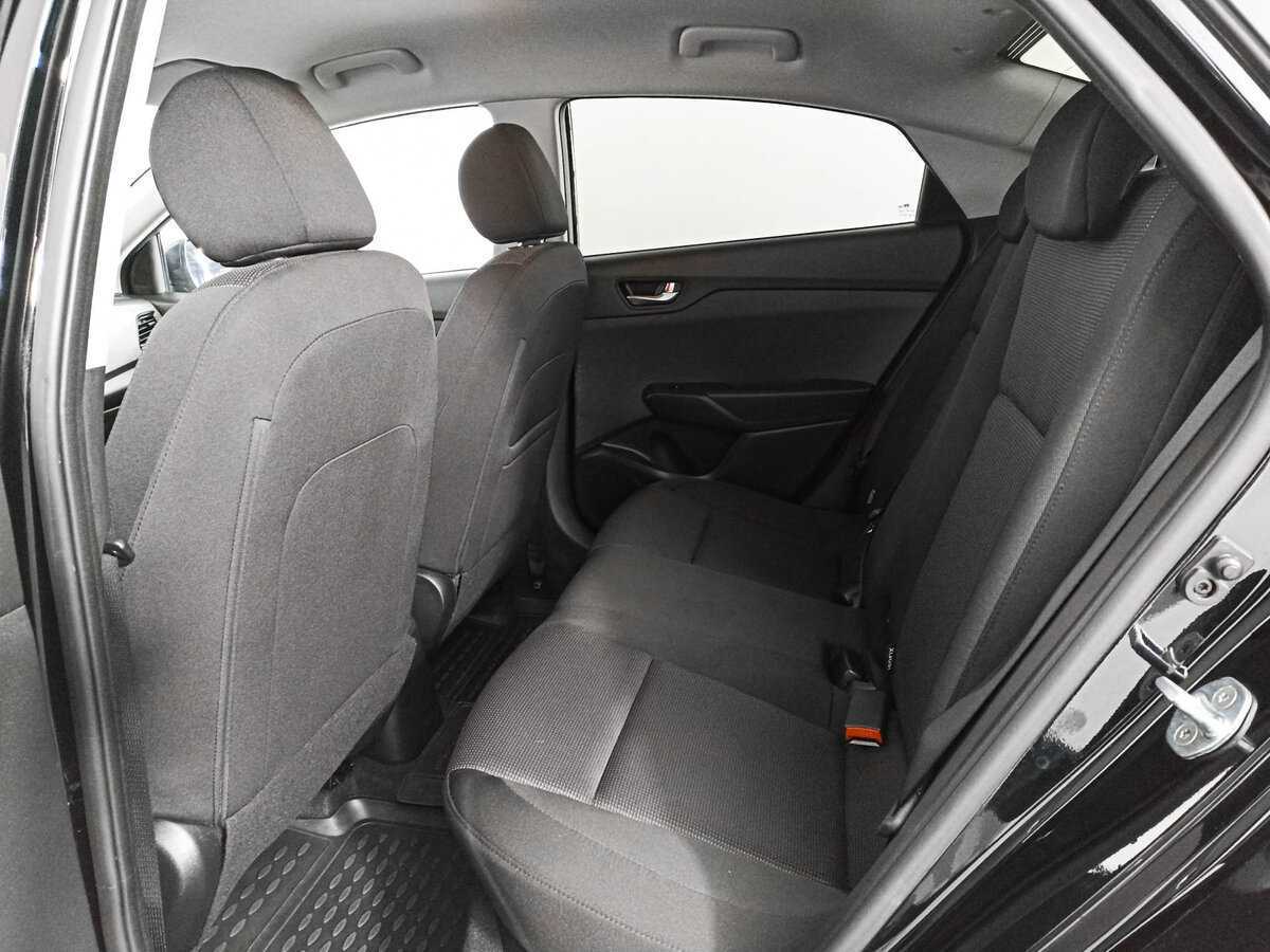 Купить Hyundai Solaris, 2021, 106 840 км, фото №12