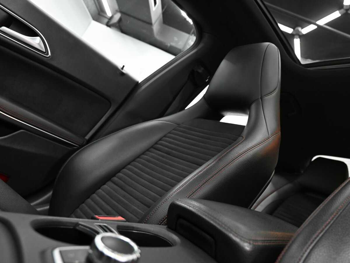 Купить Mercedes-Benz CLA 200, 2013, 171 000 км, фото №18