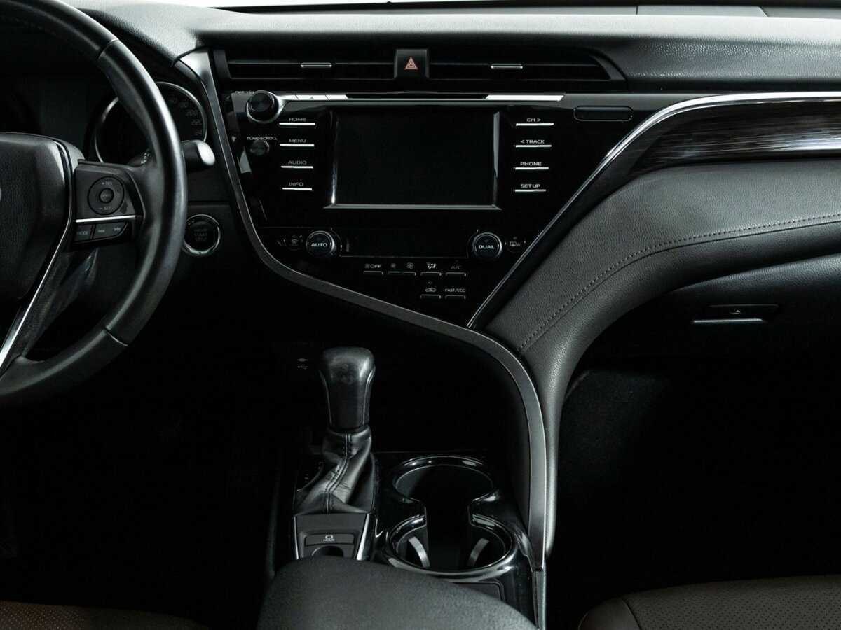 Купить Toyota Camry, 2018, 118 765 км, фото №12