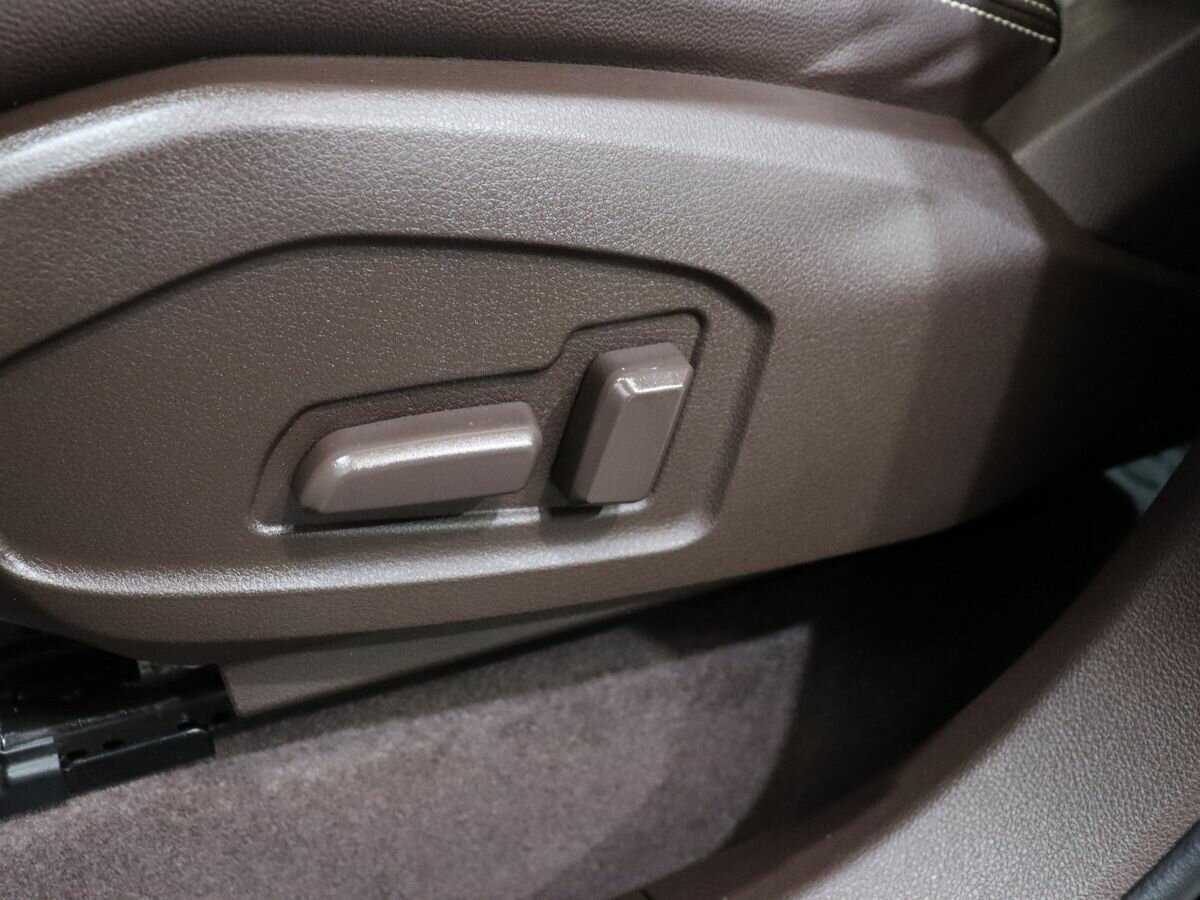 Купить FAW Bestune T77, 2023, 29 991 км, фото №12