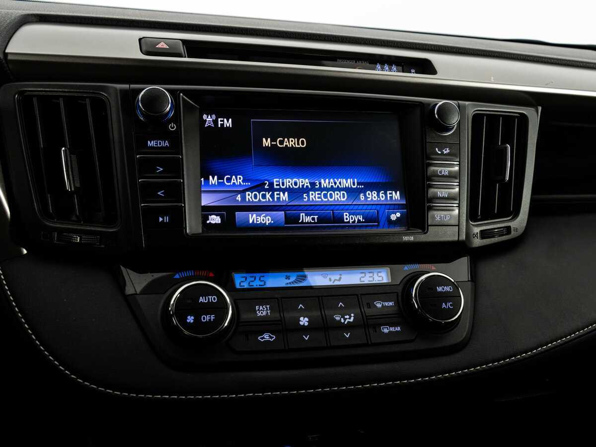 Купить Toyota RAV4, 2017, 63 389 км, фото №13