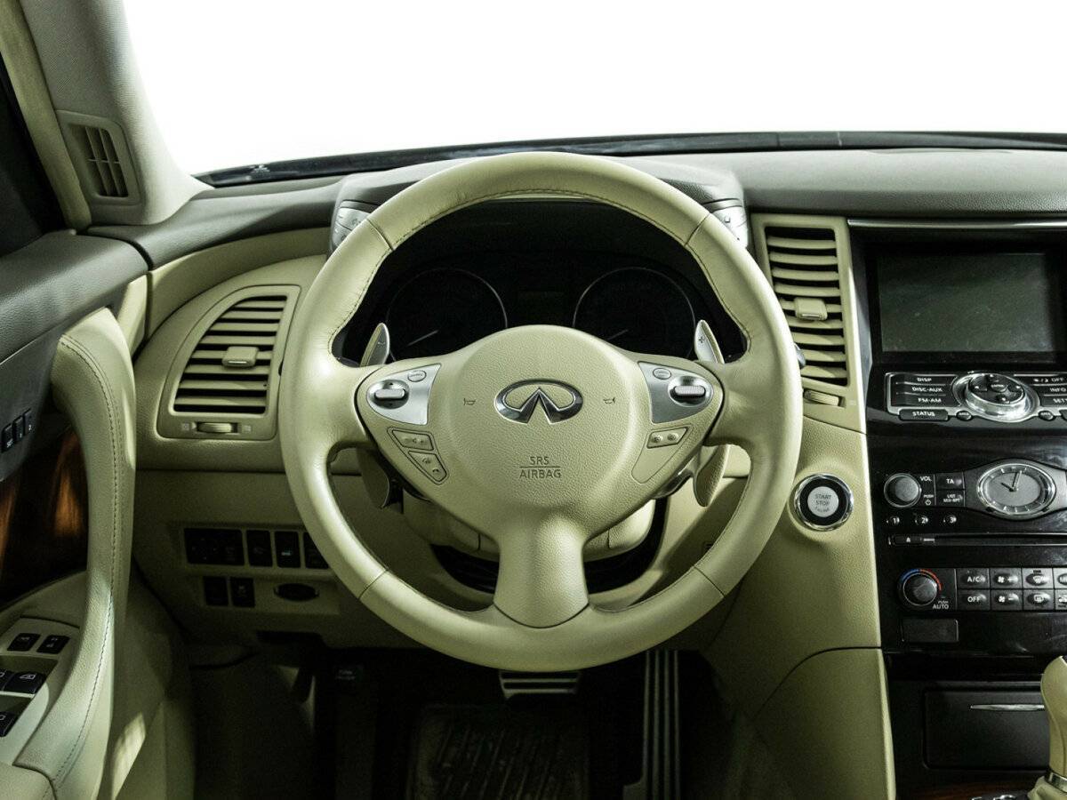 Купить Infiniti FX30d, 2012, 112 179 км, фото №23