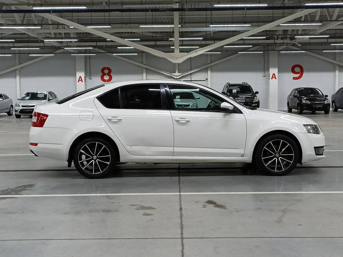Купить Skoda Octavia, 2013, 260 225 км, фото №4