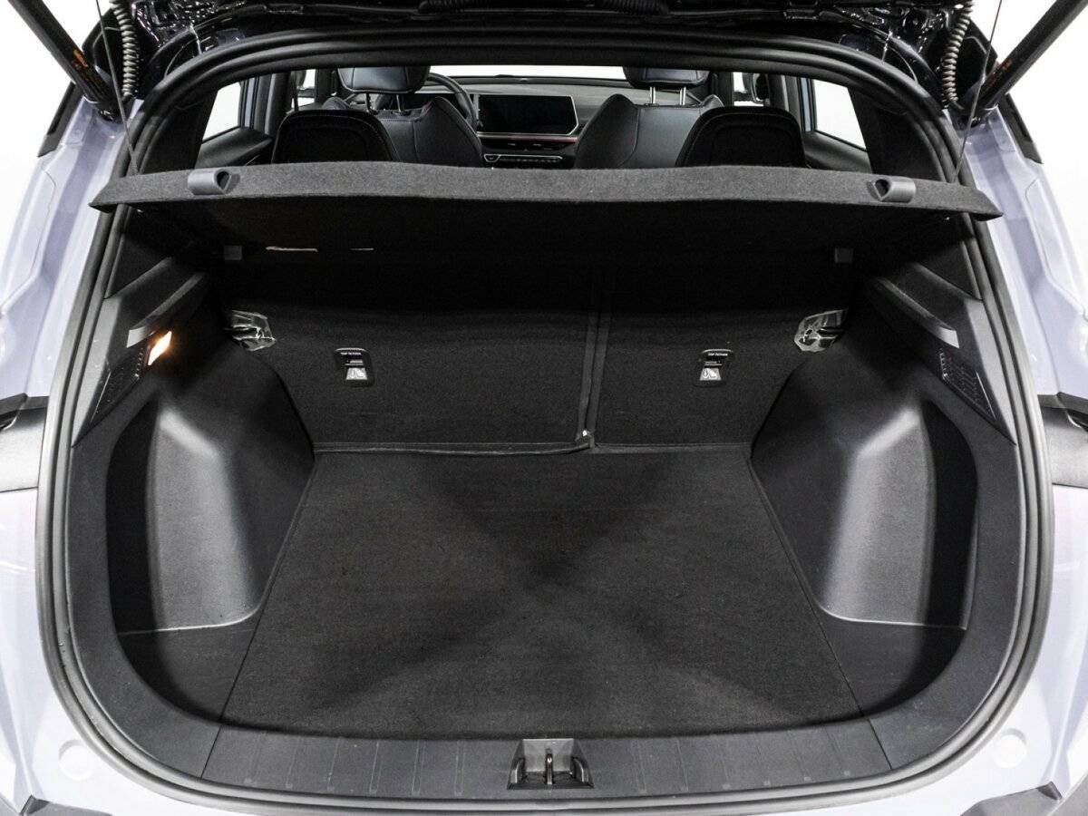 Купить Geely Coolray, 2023, 12 686 км, фото №15