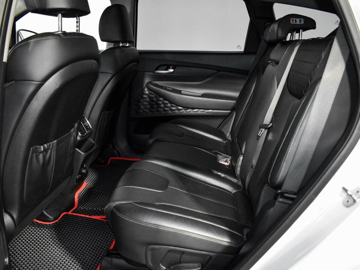 Купить Hyundai Santa Fe, 2018, 107 000 км, фото №13