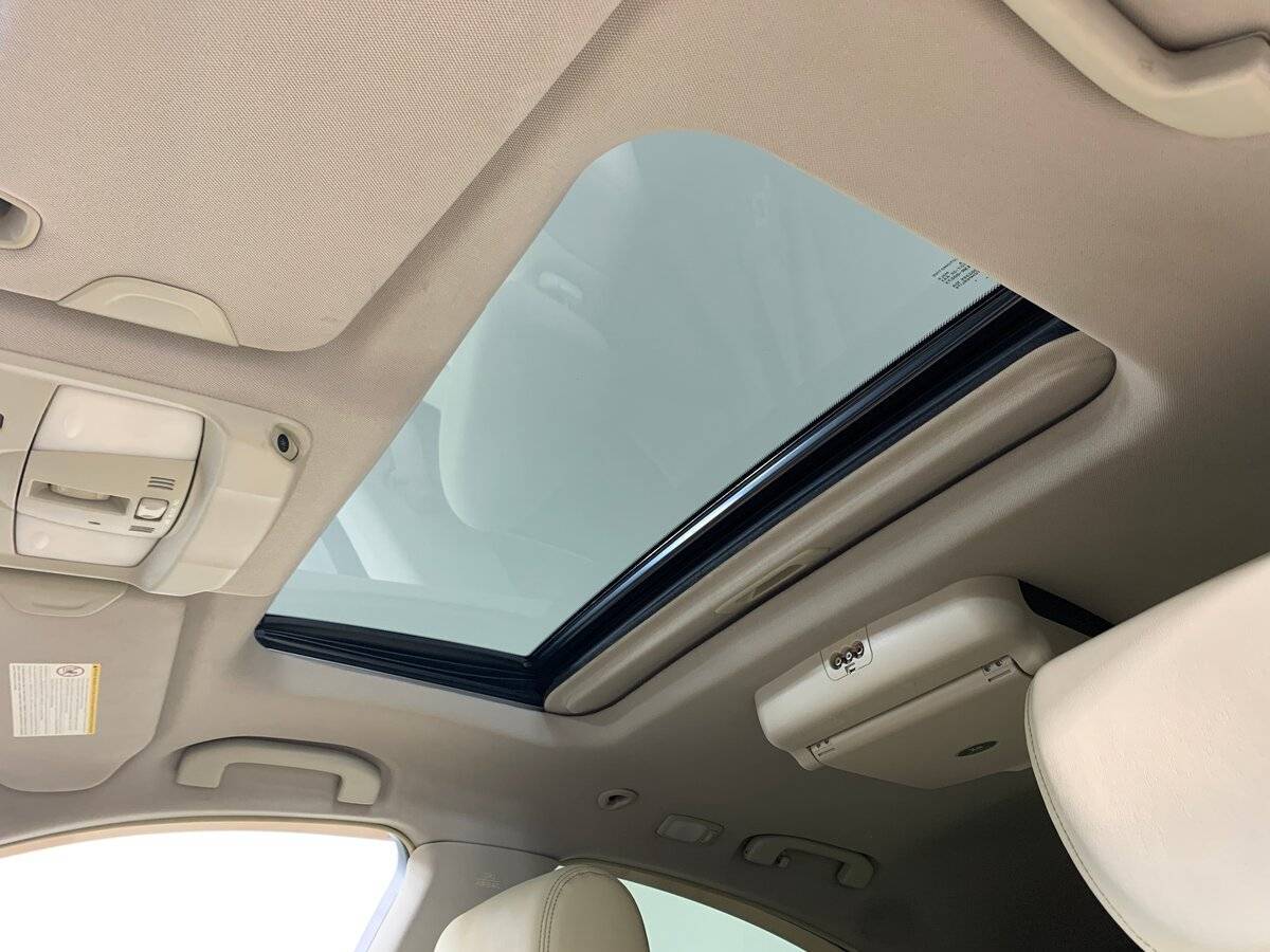 Купить Infiniti FX30d, 2012, 200 327 км, фото №19