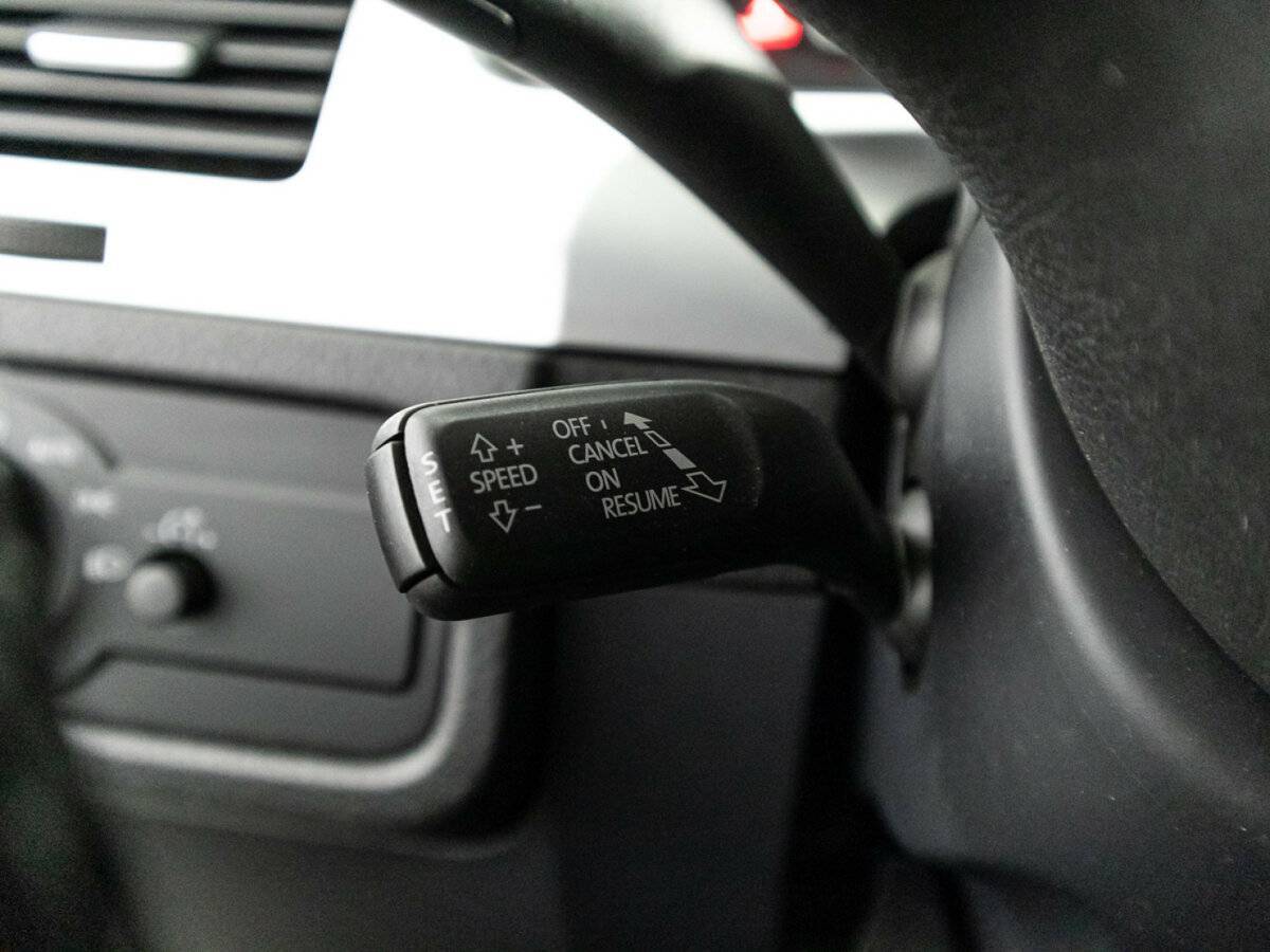 Купить Volkswagen Touareg, 2016, 188 893 км, фото №23