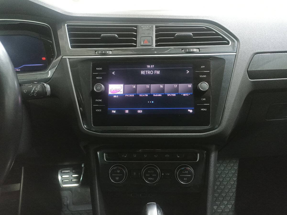 Купить Volkswagen Tiguan, 2019, 83 499 км, фото №15