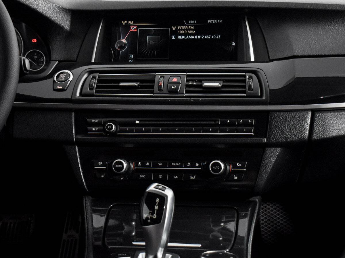 Купить BMW 5 серии 520d, 2013, 288 833 км, фото №19