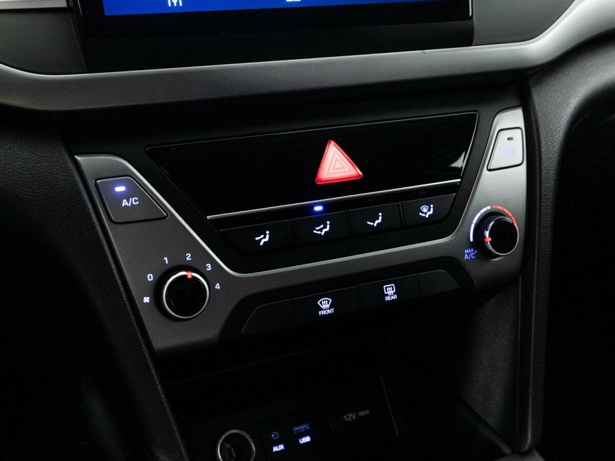 Купить Hyundai Elantra, 2016, 120 871 км, фото №16