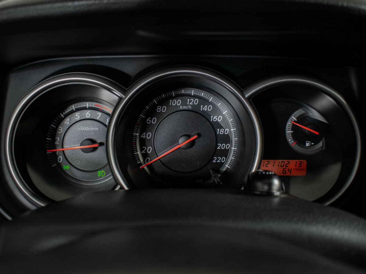 Купить Nissan Tiida I Рестайлинг, 2013, 121 100 км, фото №12