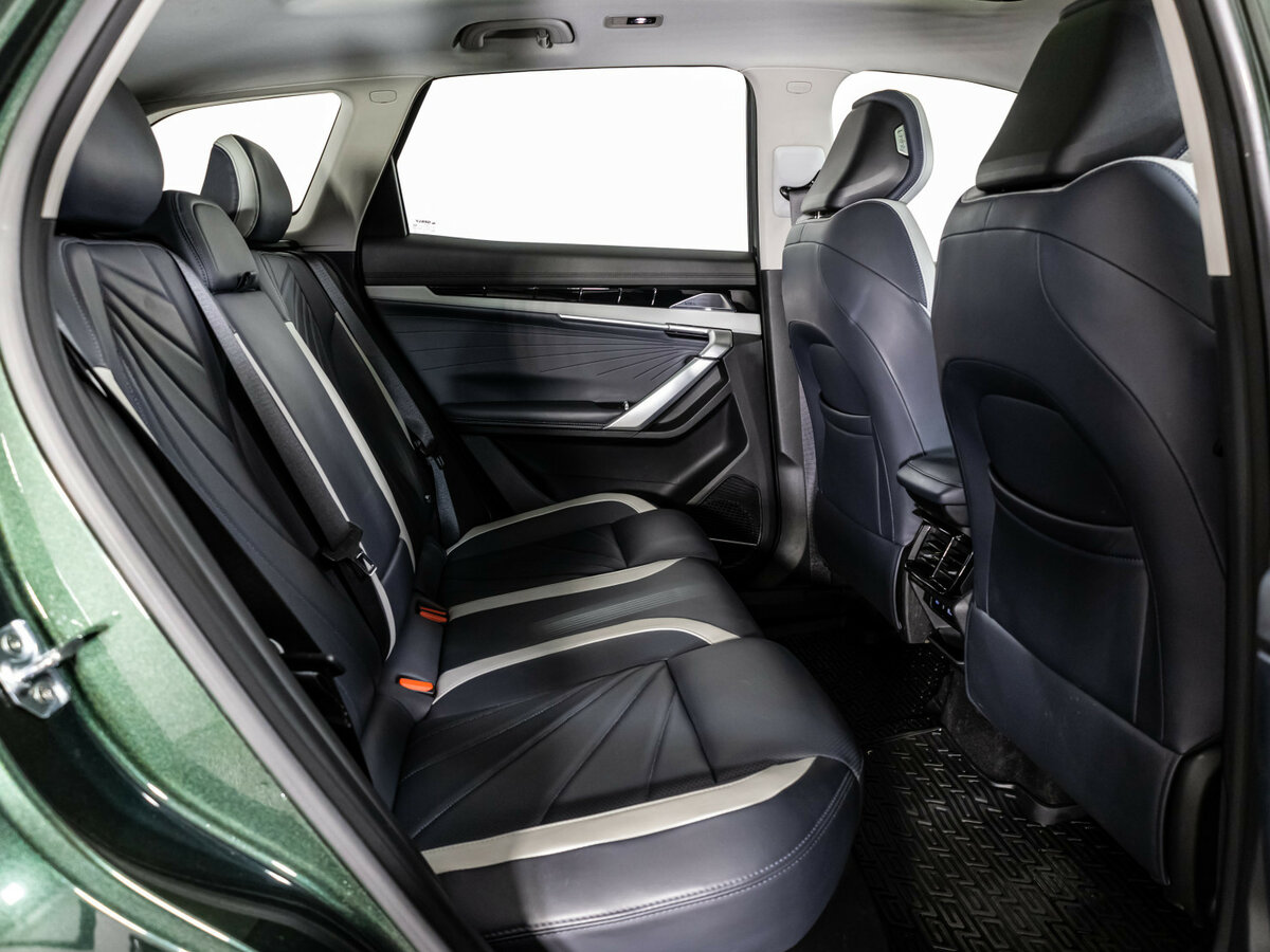 Купить Geely Atlas II, 2023, 56 116 км, фото №17