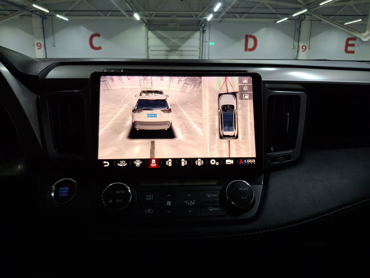 Купить Toyota RAV4 IV (XA40) Рестайлинг, 2017, 90 200 км, фото №15