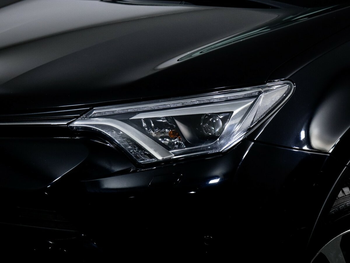 Купить Toyota RAV4 IV (XA40) Рестайлинг, 2018, 88 353 км, фото №16