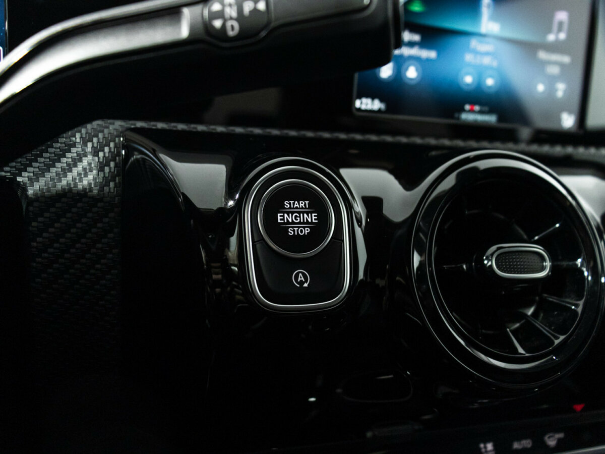 Купить Mercedes-Benz A-Класс 200 IV (W177), 2019, 92 242 км, фото №16