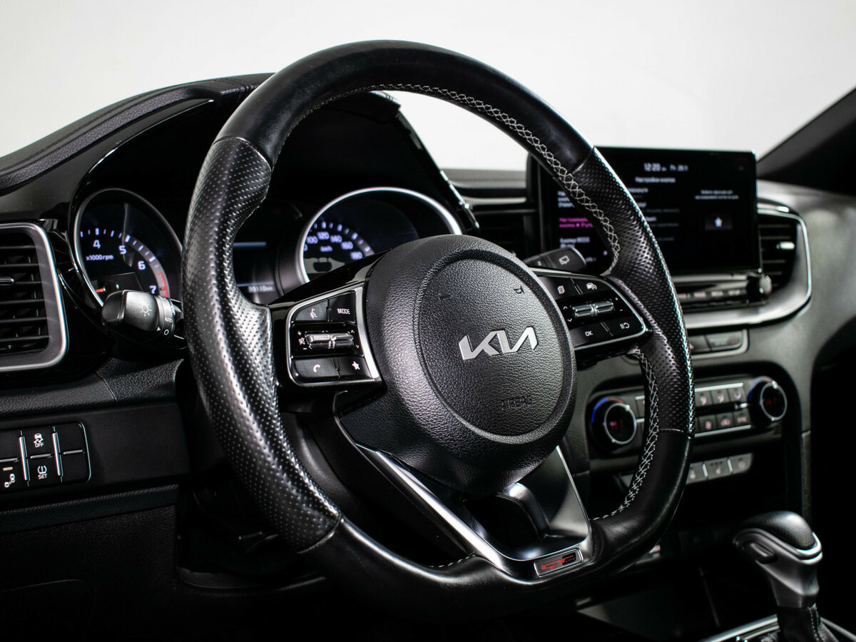 Купить Kia Ceed III Рестайлинг, 2022, 39 106 км, фото №10