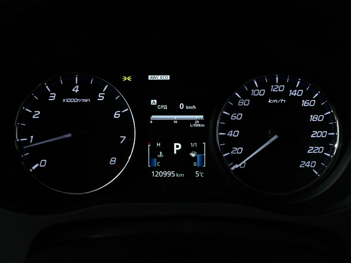 Купить Mitsubishi Outlander III Рестайлинг, 2014, 121 050 км, фото №12