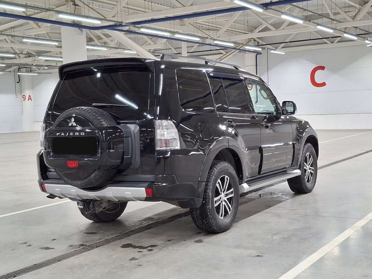 Купить Mitsubishi Pajero IV Рестайлинг 1, 2012, 214 123 км, фото №5